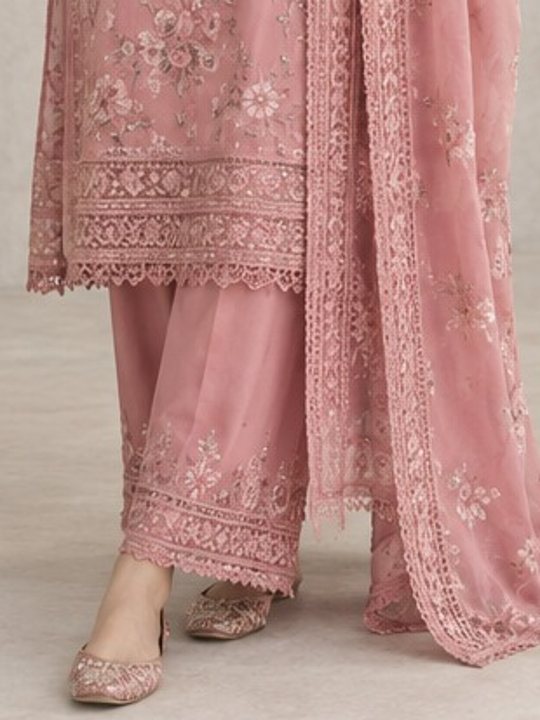 A lace-edged dupatta in rose lawn